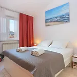 5953d Apartman